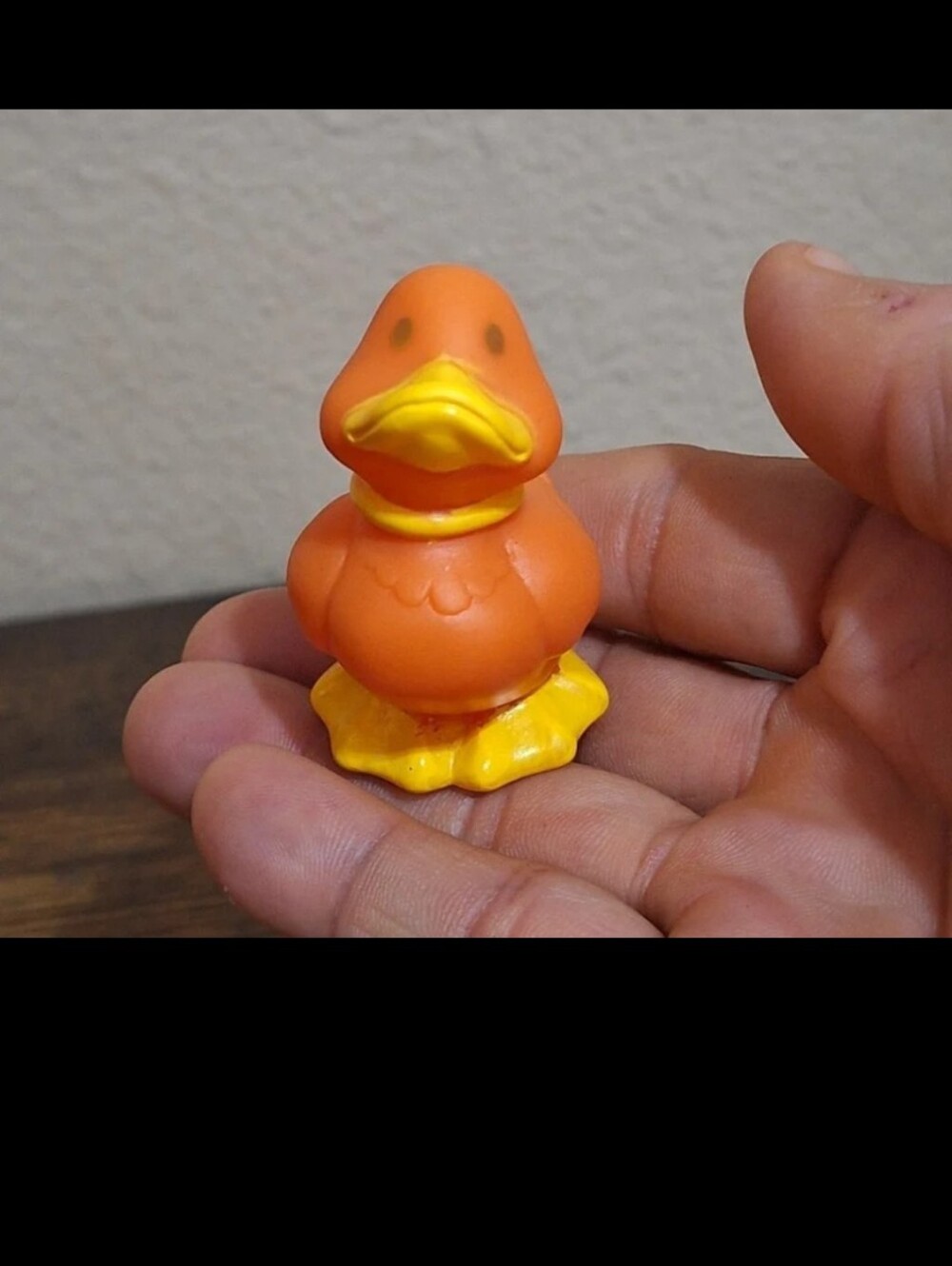 Rare 1983 My Little Pony Sprinkles G1 Duck Soup Pet Figurine.
